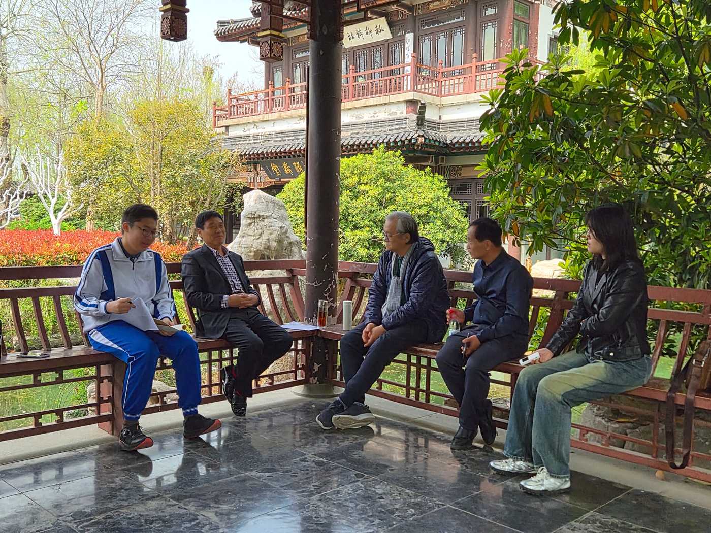 Interviewing retired experts about the springs they remembered from childhood
